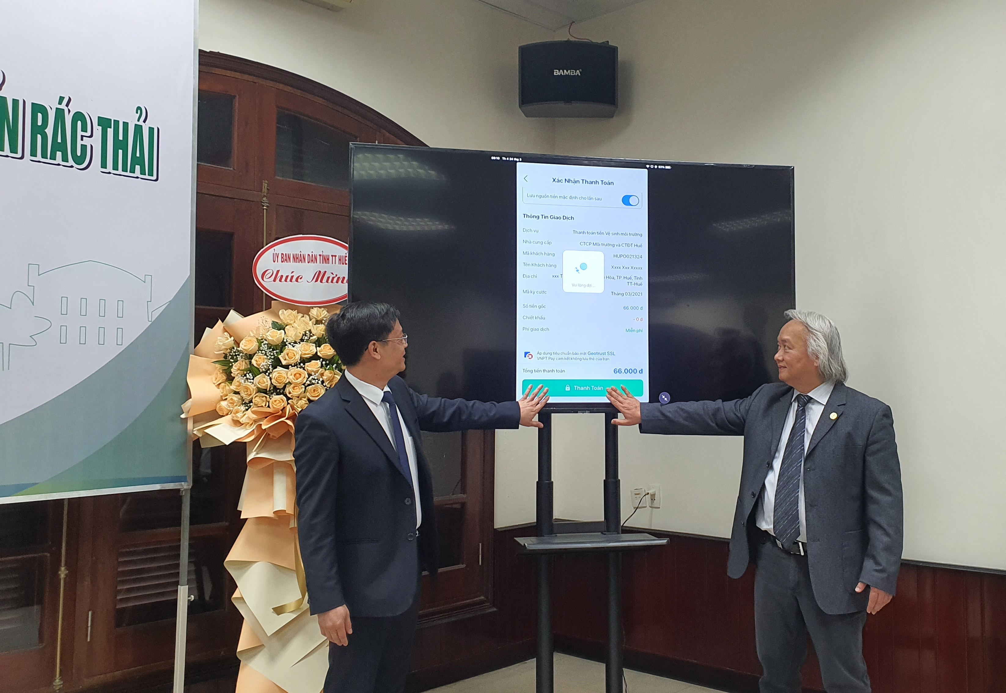 Thanh toán dịch vụ thu gom, vận chuyển rác thải không dùng tiền mặt qua VNPT Pay