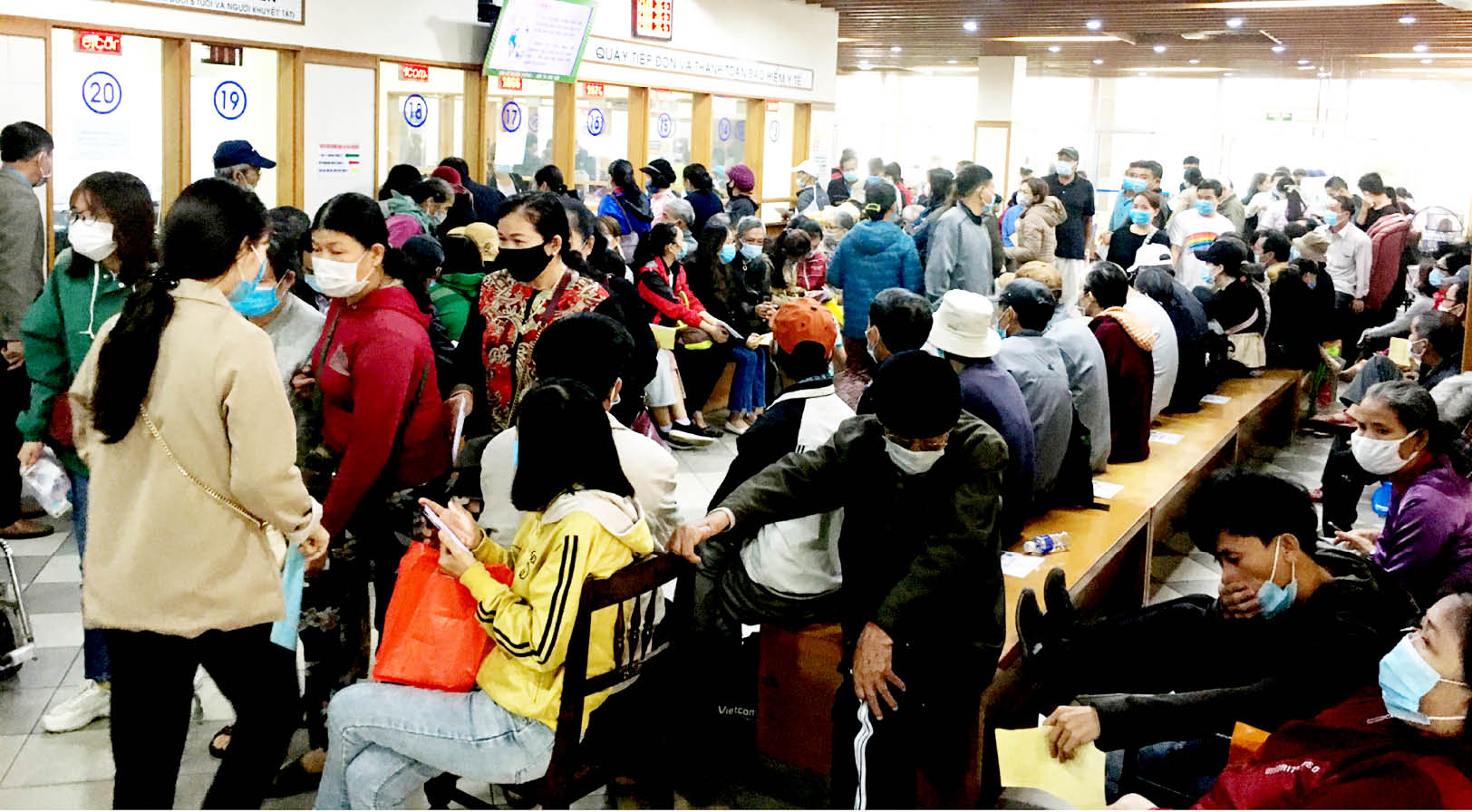 Khát khao của những người đi khám bệnh