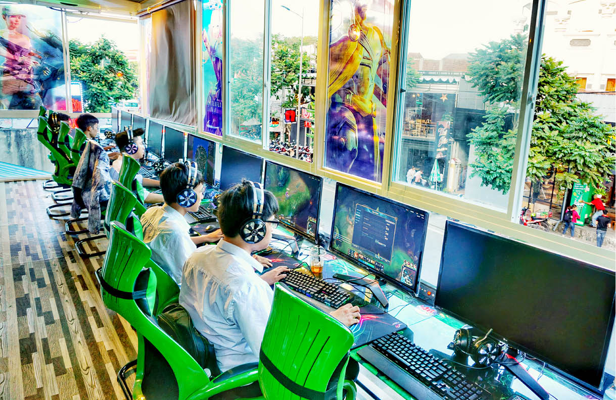 Cảnh báo tình trạng nghiện game trong giới trẻ