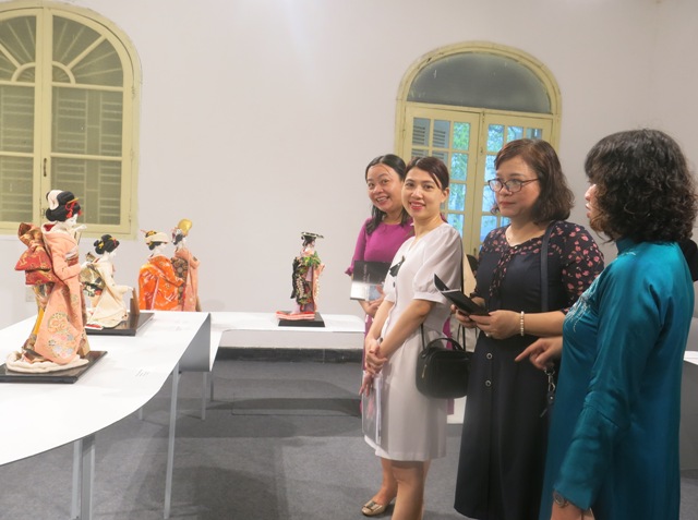 Ngắm búp bê truyền thống Nhật Bản