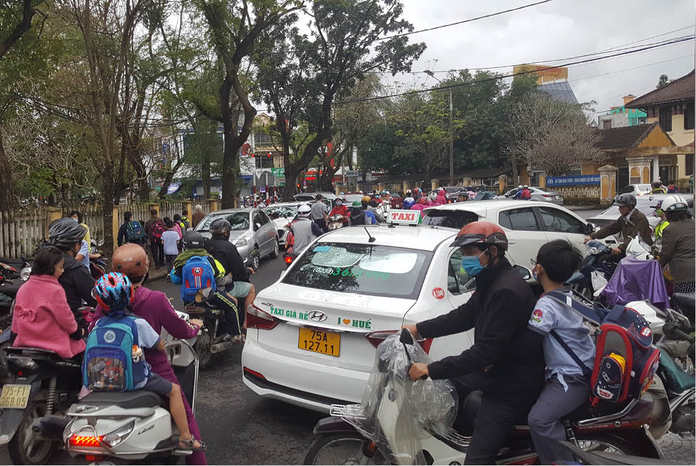 Chuyện không chỉ của nhà trường