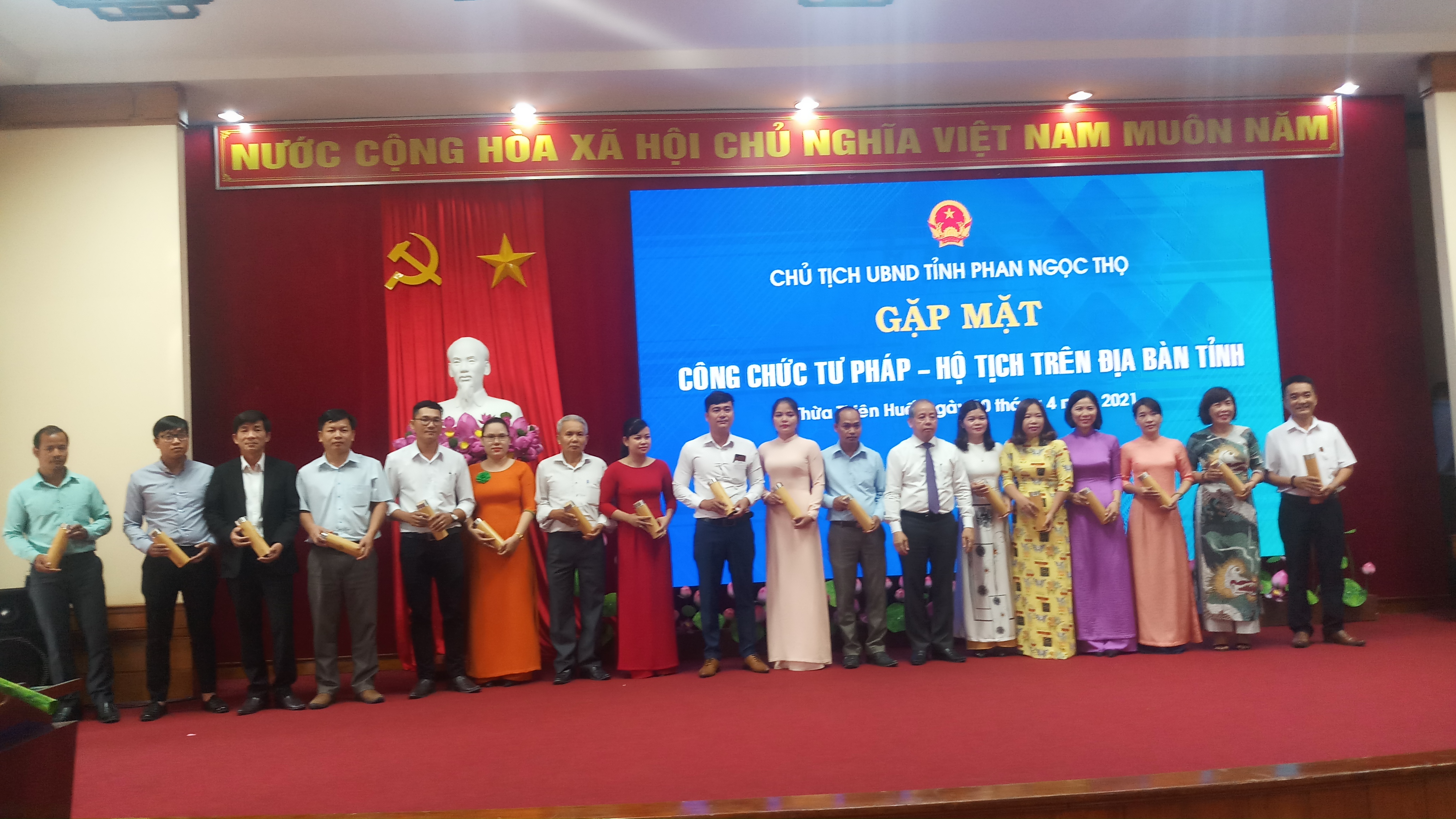 Nói dân hiểu, hiểu dân nói