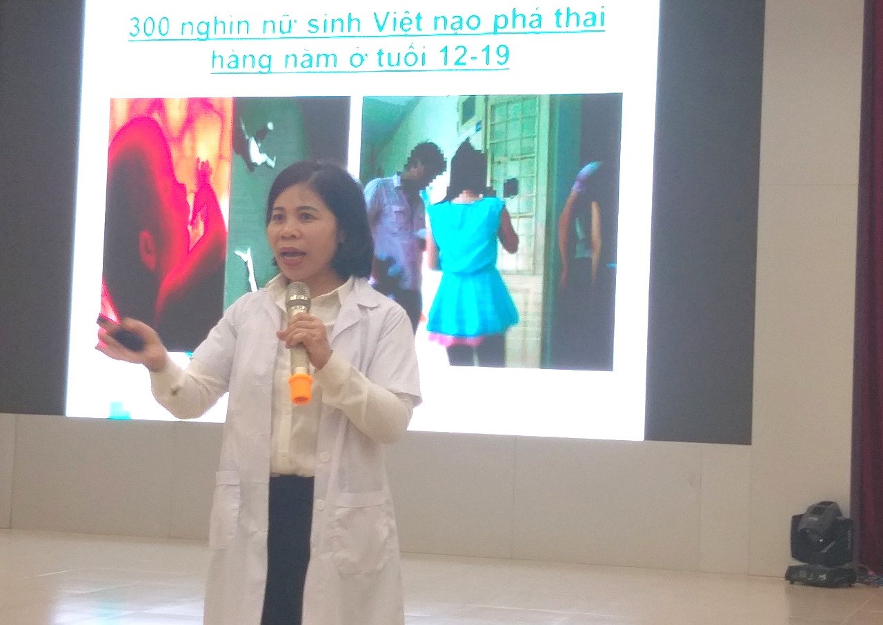 3 000 sinh viên tham gia khóa tập huấn chăm sóc sức khỏe ban đầu