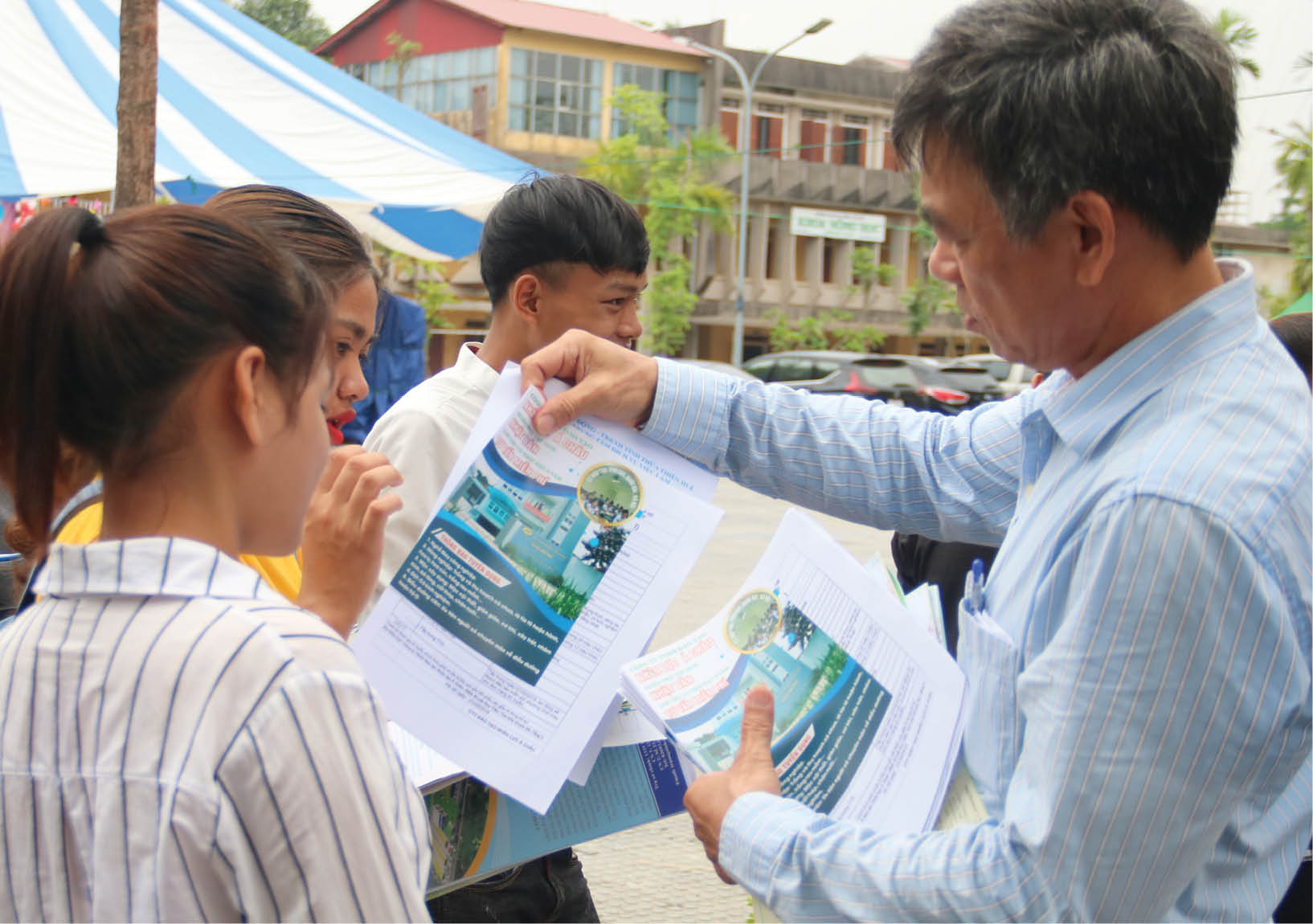 Nâng chuẩn đầu ra ngoại ngữ cho sinh viên Cơ hội để bứt phá