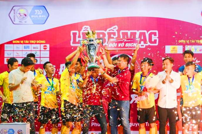 Chung kết giải bóng đá TPL - S1 Cúp về Đà Nẵng