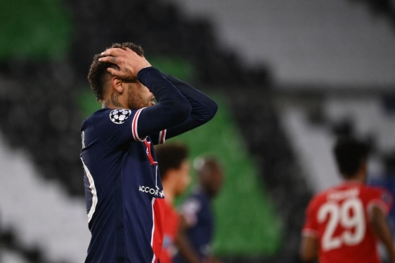 Luật bàn thắng trên sân khách biến Hùm xám thành cựu vương