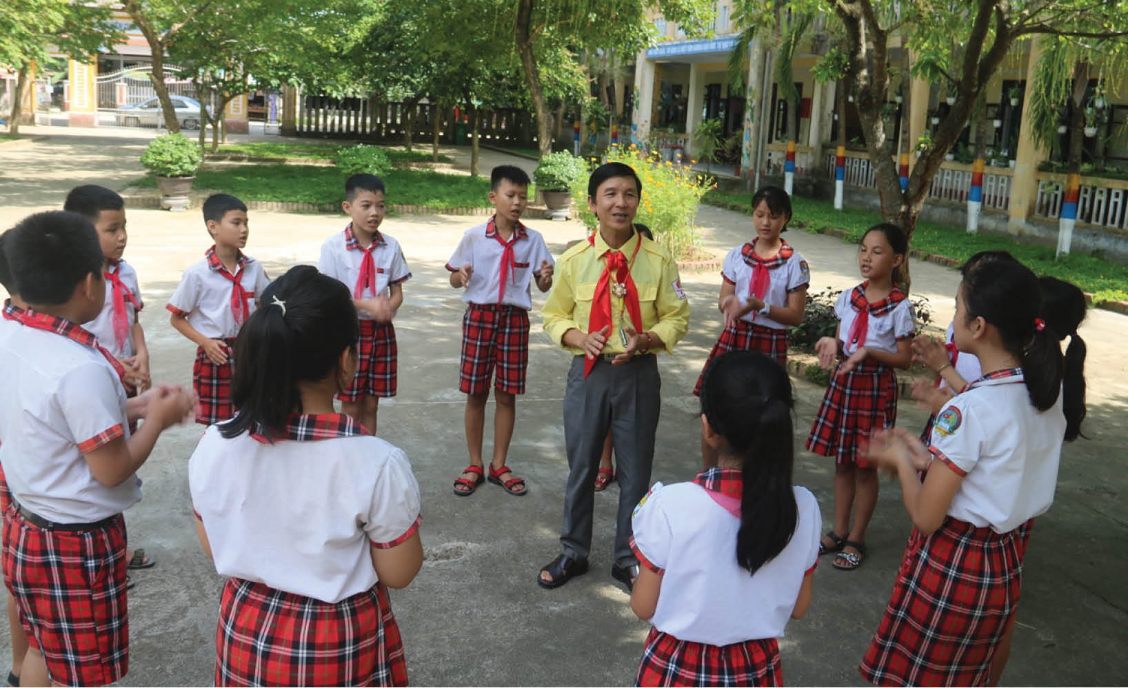 Đẩy lùi bạo lực học đường bằng tình thương  trách nhiệm