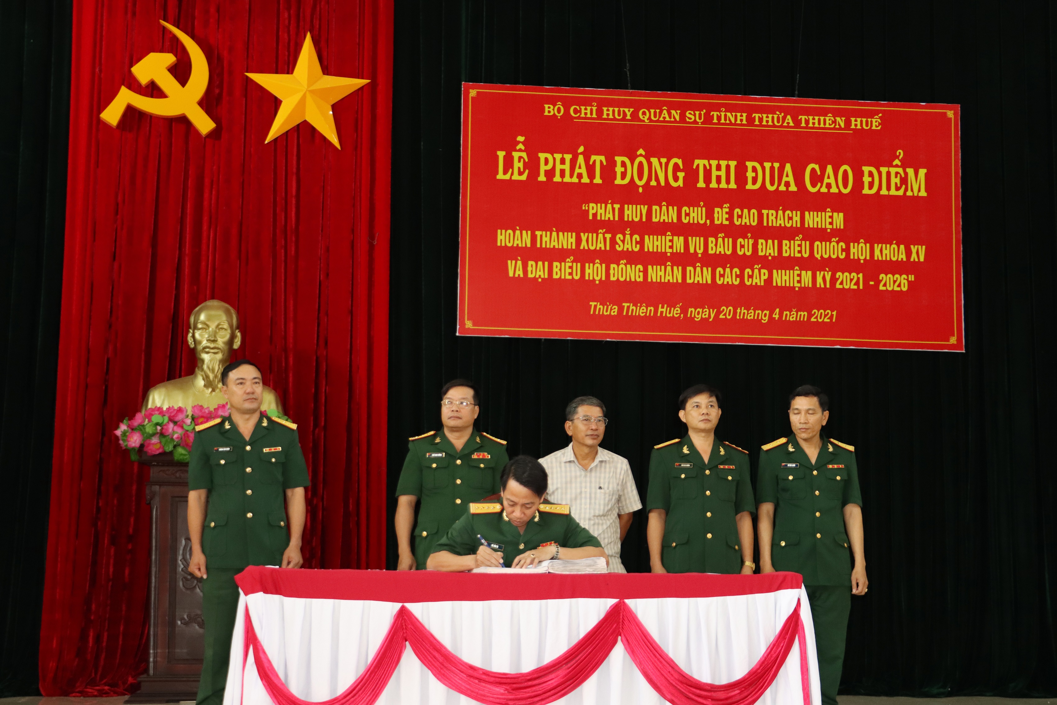 Phát động thi đua cao điểm chào mừng bầu cử đại biểu Quốc hội khóa XV