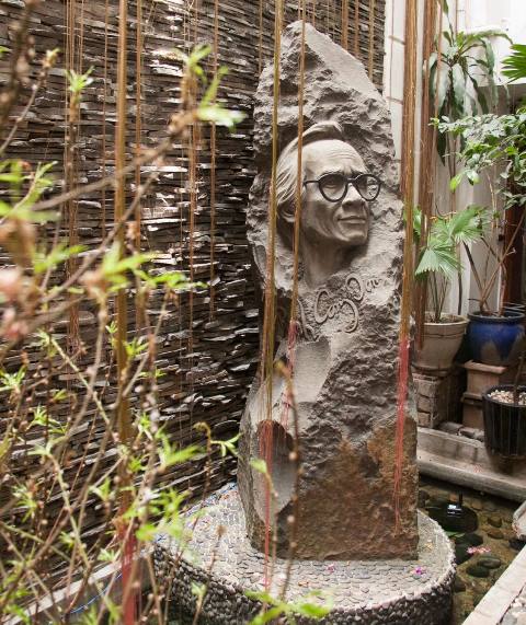 Vận động đóng góp dựng tượng nhạc sĩ Trịnh Công Sơn tại Huế