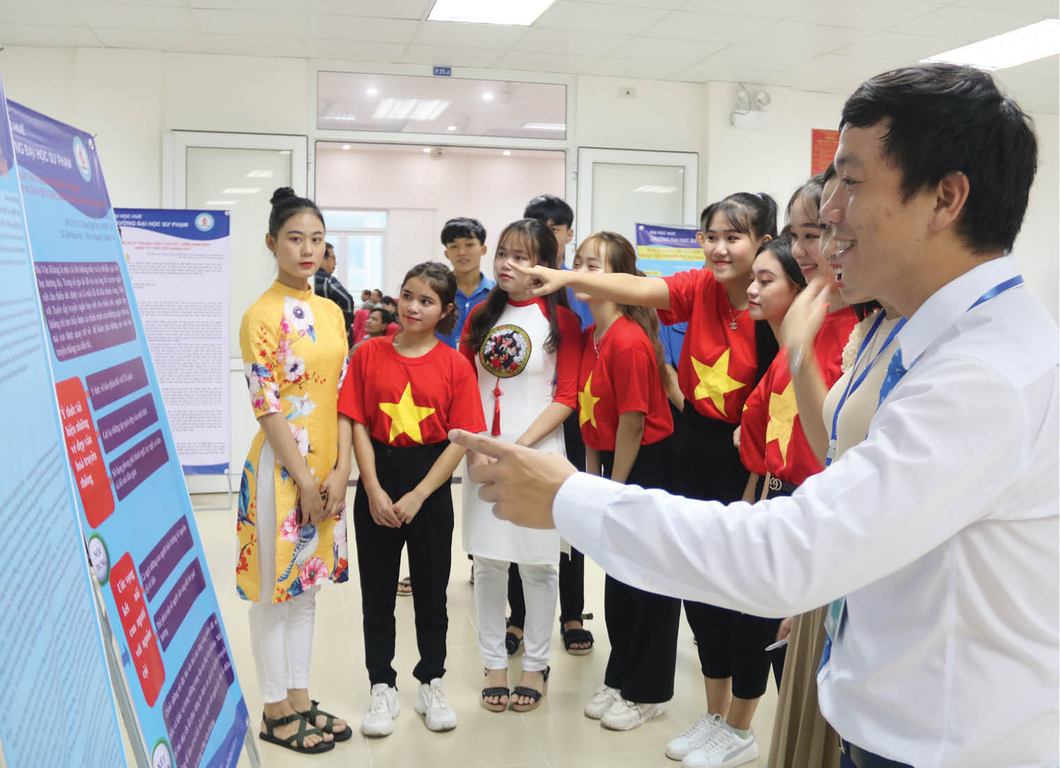 Hỗ trợ nhưng phải tăng chất lượng sinh viên sư phạm