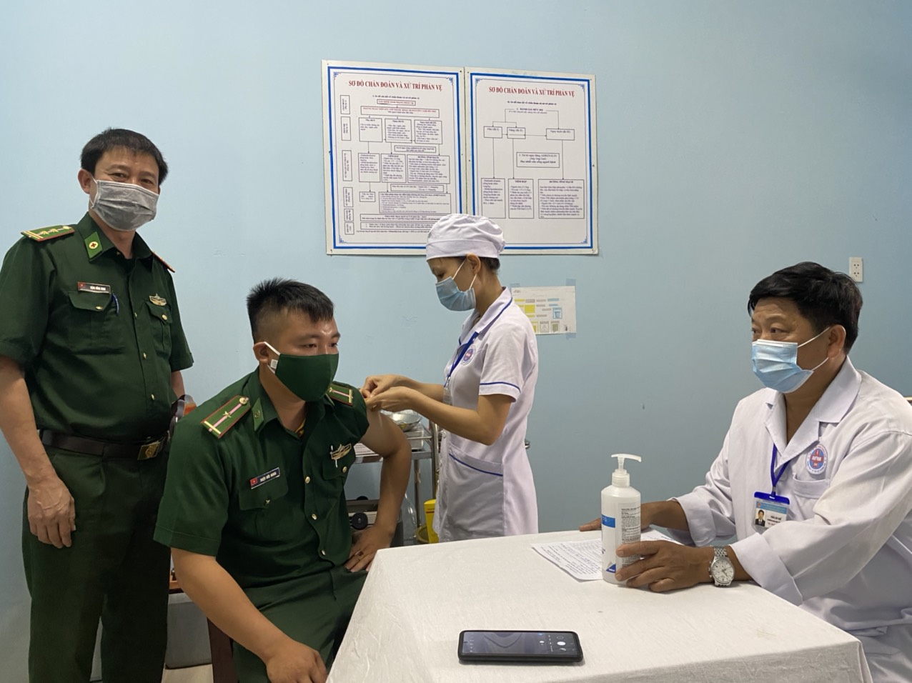 Thừa Thiên Huế Hơn 4 740 người đã được tiêm vắc xin phòng COVID-19