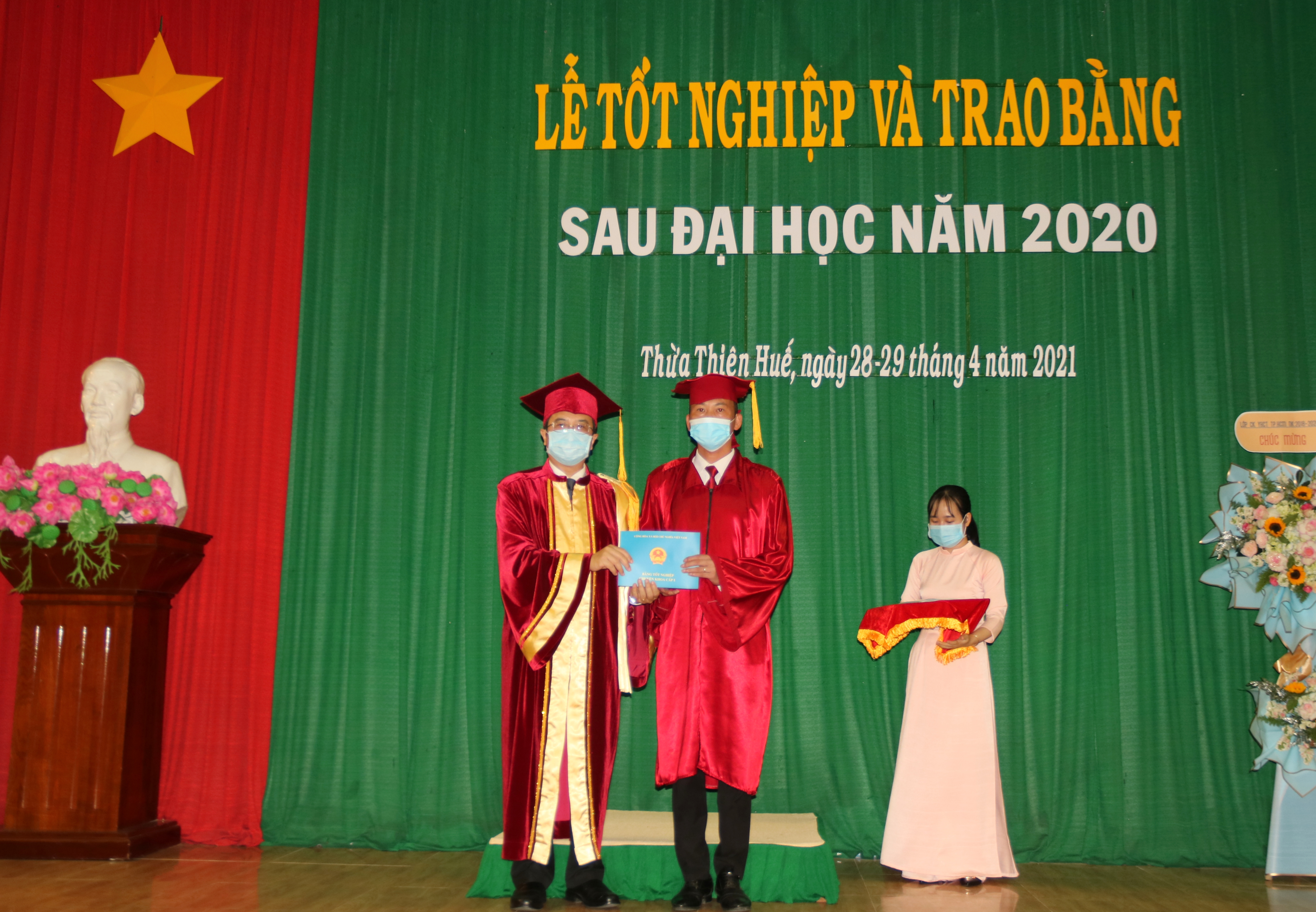 Trao bằng chuyên khoa cấp I cho 406 học viên