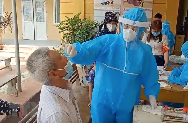 123 đơn vị được Bộ Y tế cho phép xét nghiệm khẳng định COVID-19