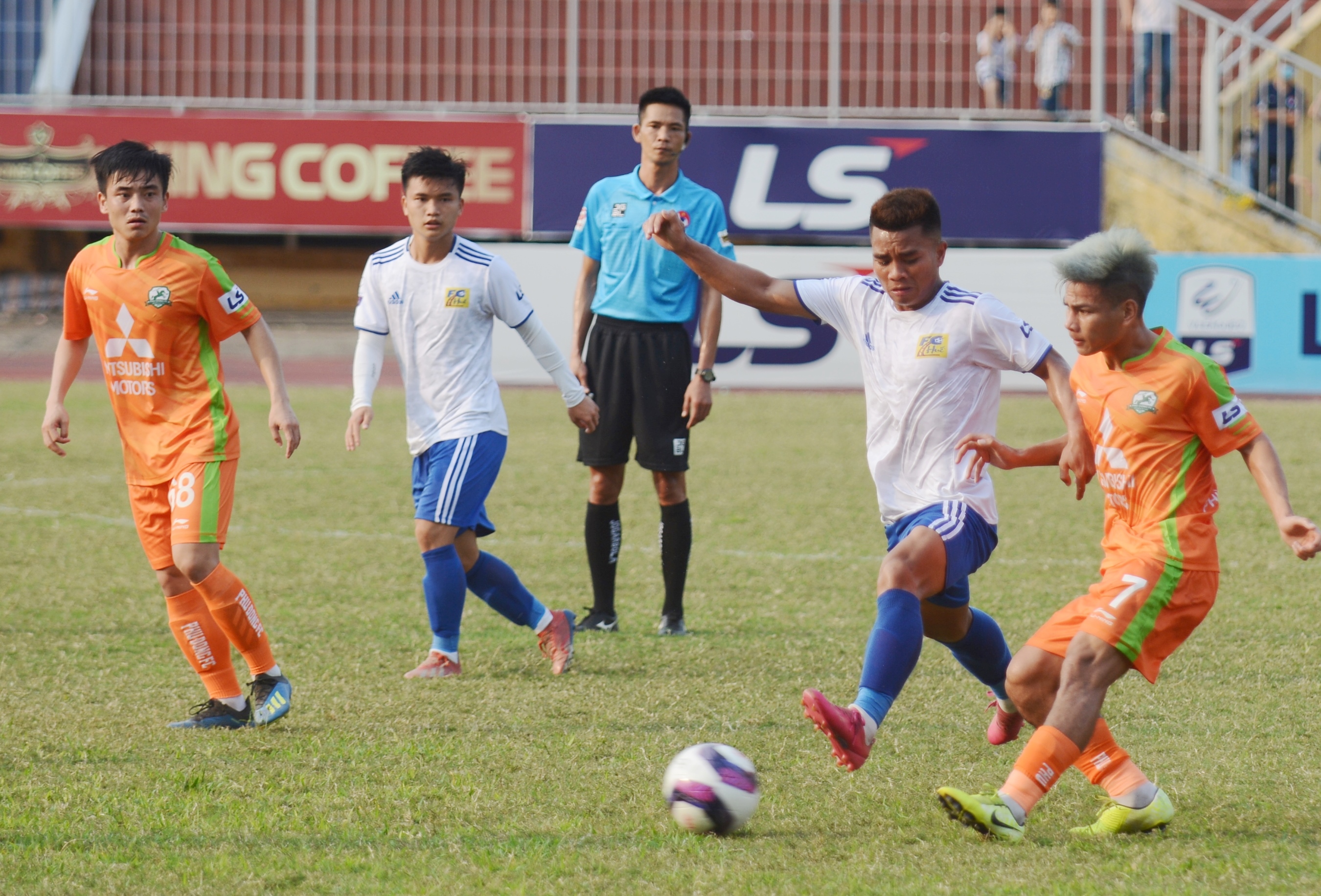 Hồ Thanh Minh tiếp tục có tên trong danh sách U22 Việt Nam tập trung đợt 1 2021