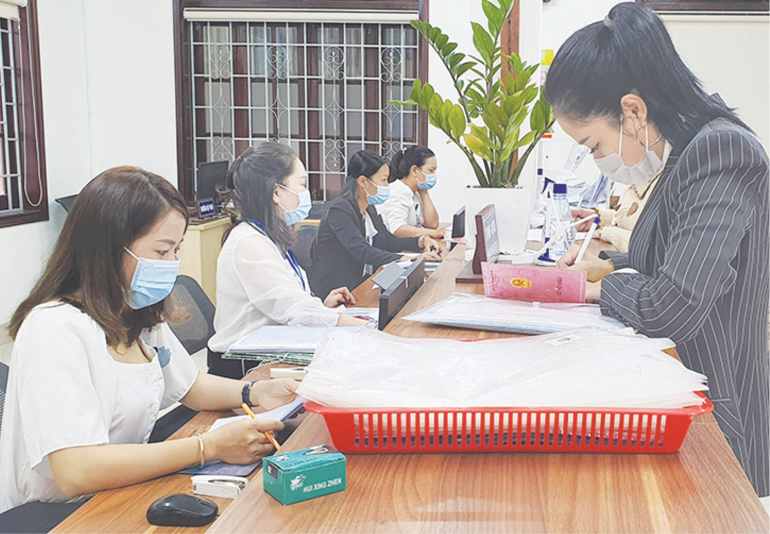 Chuẩn hóa đội ngũ cán bộ, công chức cấp phường, xã