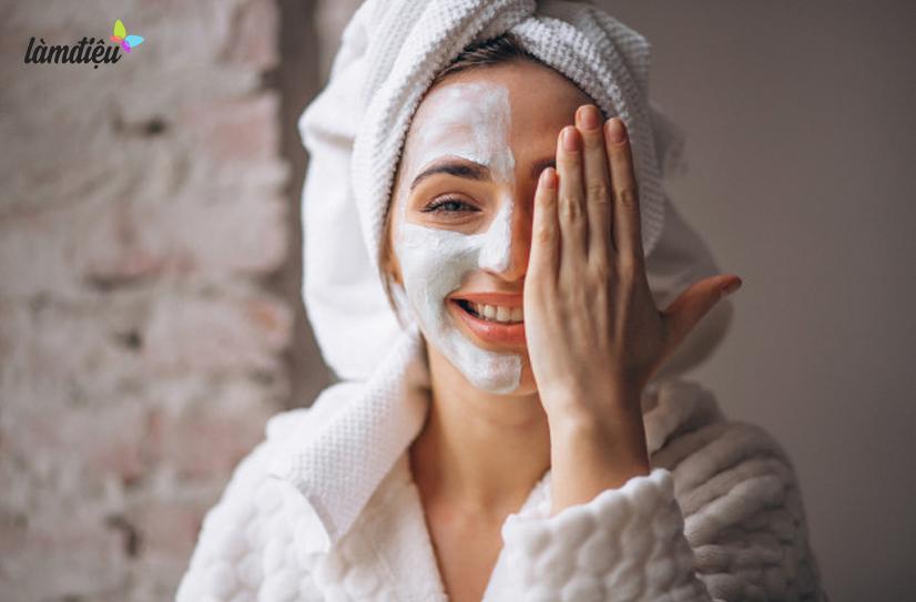 Hướng dẫn cách chăm sóc da mặt tại nhà mùa Covid từ lamdieu com