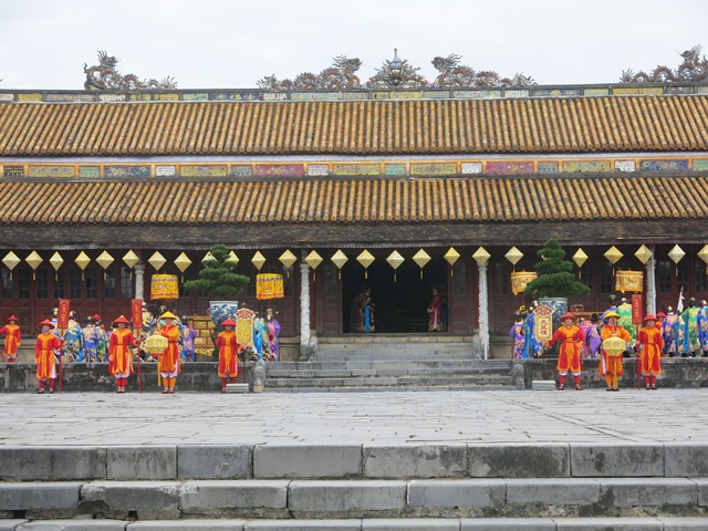 Khai quật khảo cổ tại điện Thái Hòa trước khi trùng tu