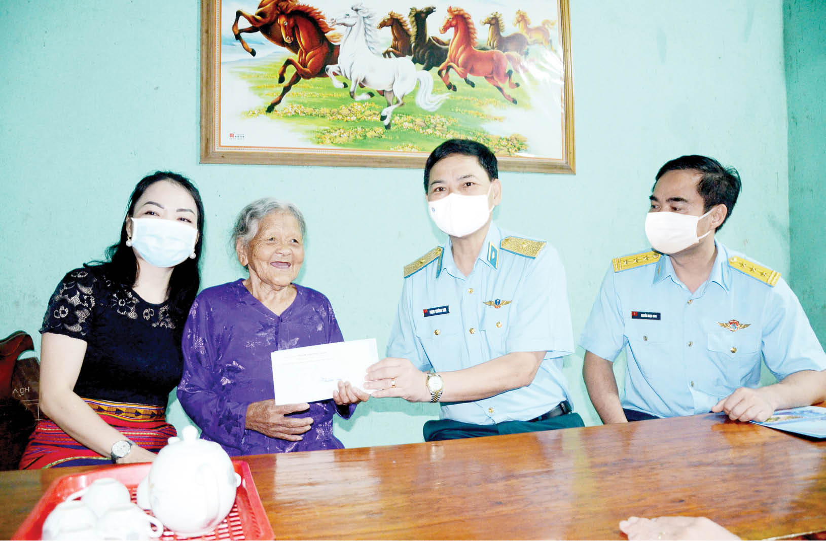 Mẹ Kăn Xiếp của núi rừng