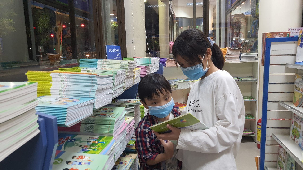 Sẽ không thiếu sách giáo khoa lớp 2, lớp 6