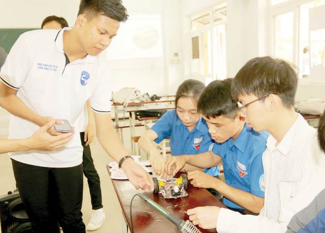 Thu hút thí sinh vào những ngành thế mạnh