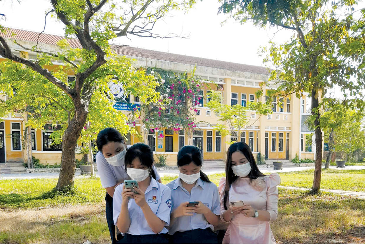 Hiệu quả cho giáo dục từ khai thác nền tảng số