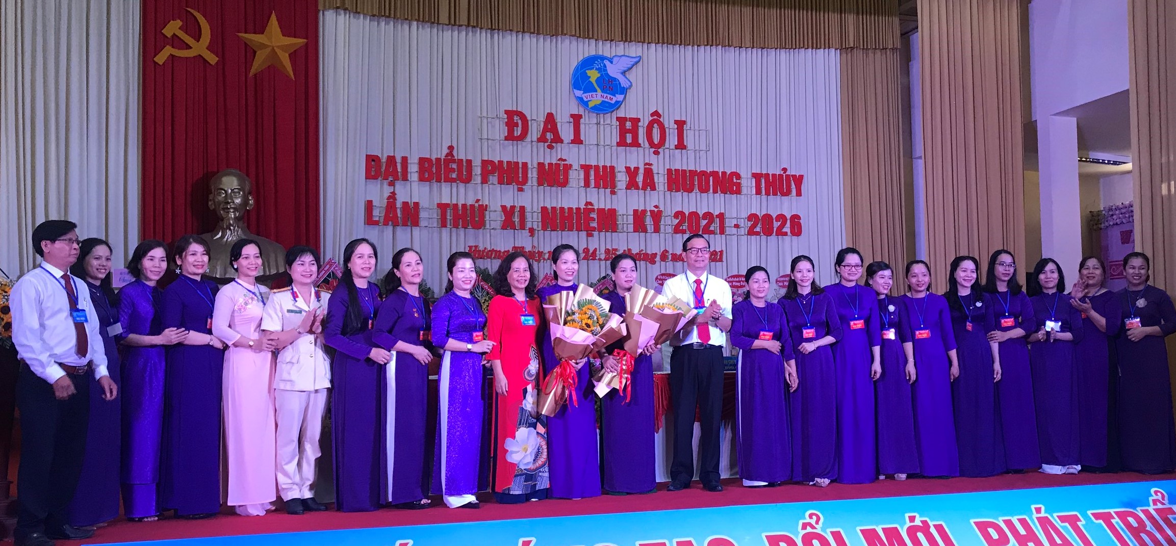 Thành lập ít nhất hai mô hình kinh tế tập thể do phụ nữ làm chủ