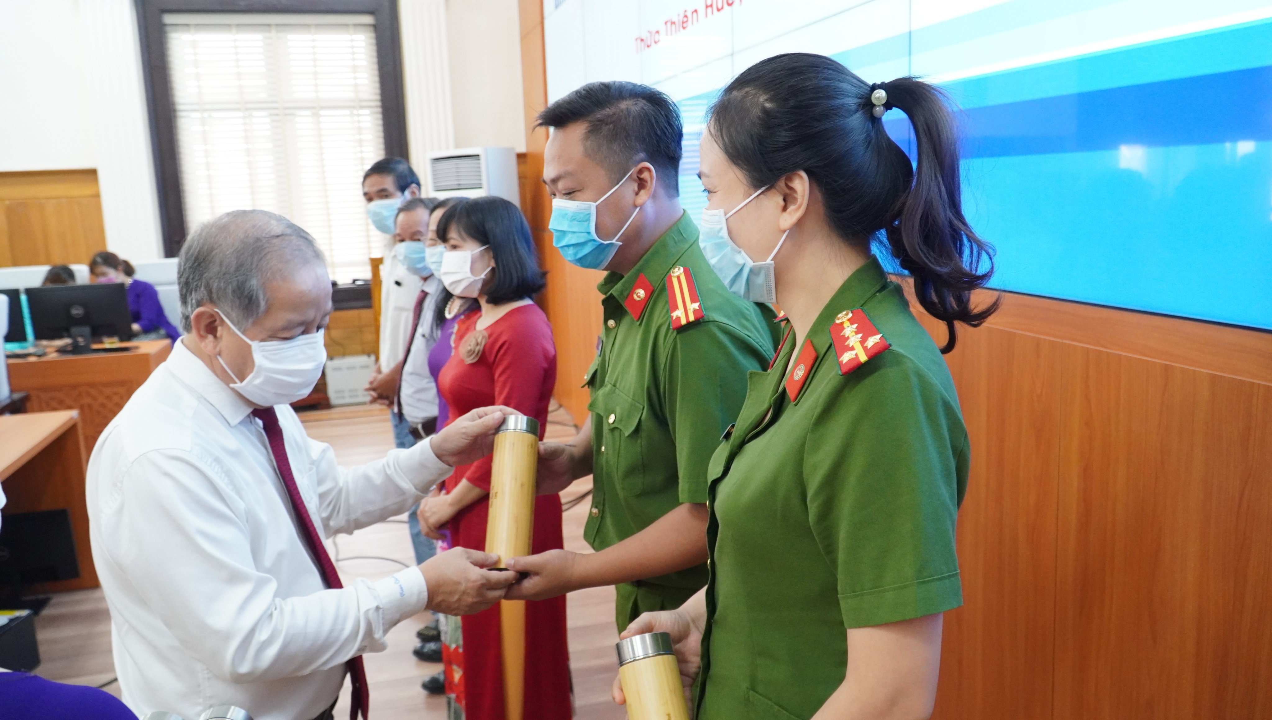 Mỗi gia đình tiêu biểu là một tế bào tốt của xã hội