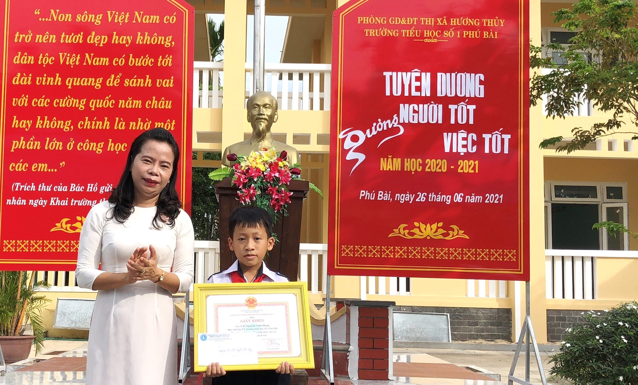 Thêm một tấm gương sáng của học sinh Hương Thủy