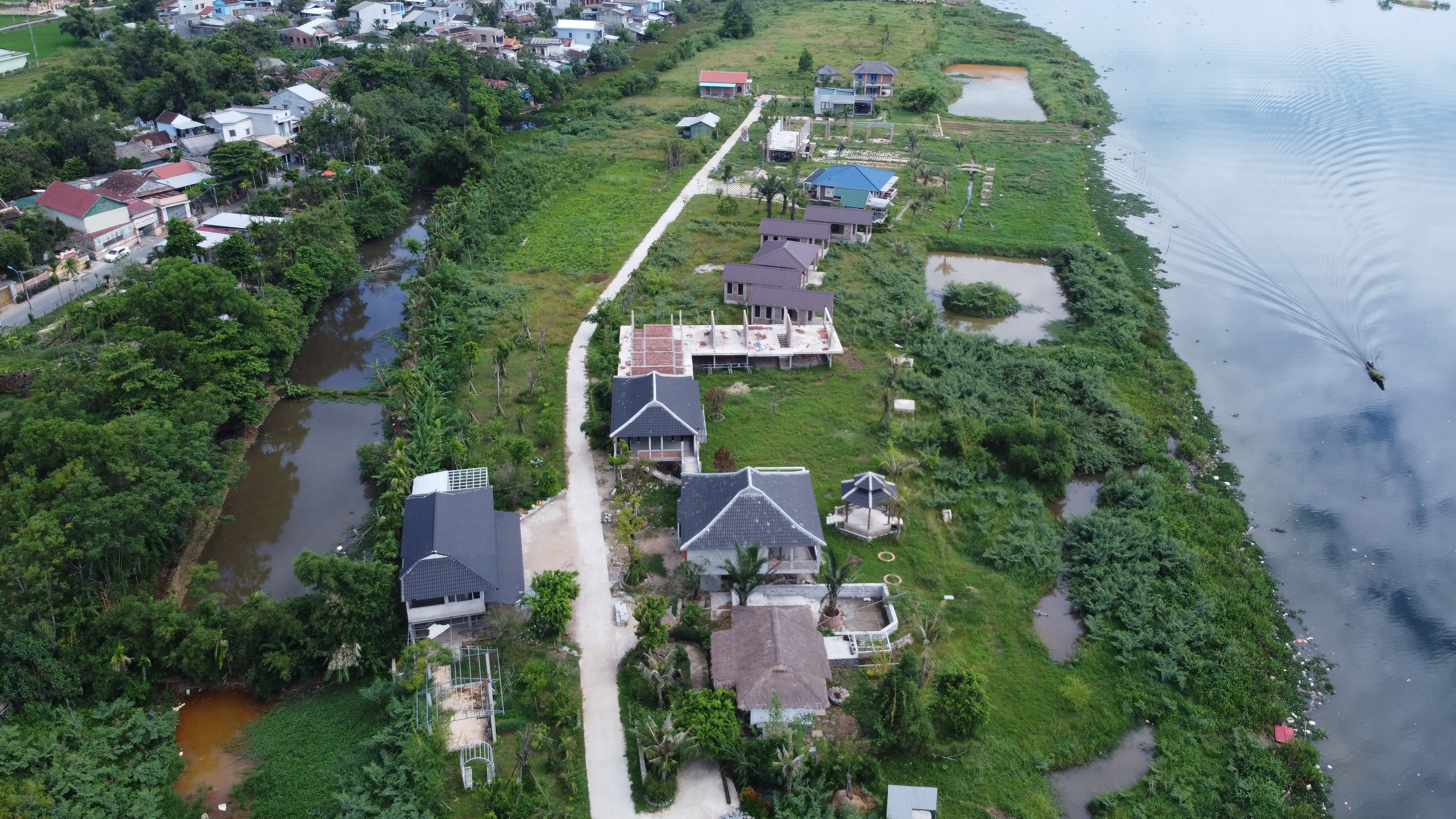 UBND tỉnh yêu cầu kiểm tra, xử lý vi phạm tại dự án Go Green Farm