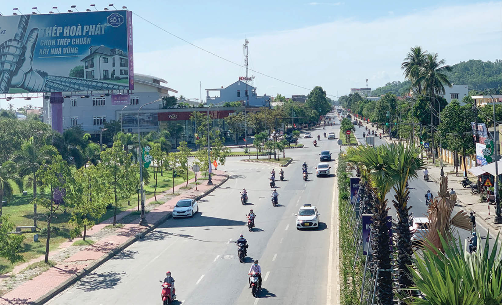 Vững tin trên con đường của Đảng