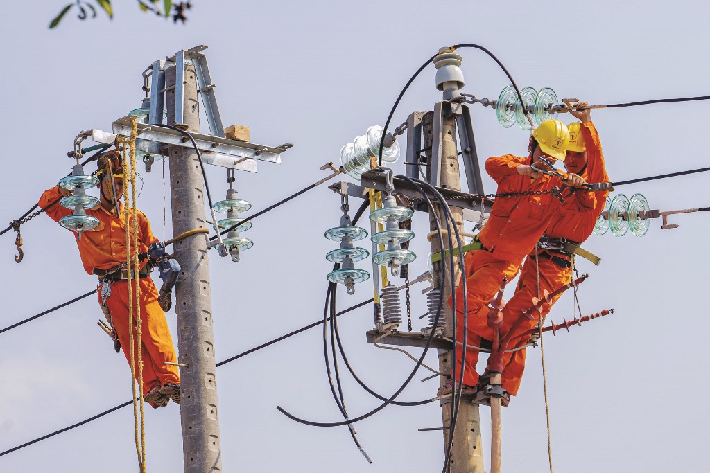 Để cấp điện liên tục  an toàn