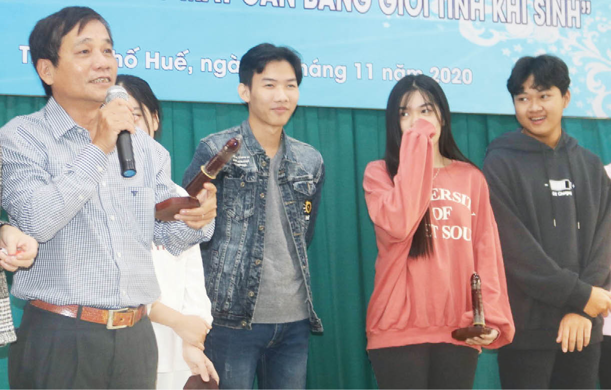 Đẩy mạnh công tác dân số và phát triển