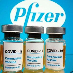 Khoảng 96 000 liều vaccine Pfizer đầu tiên về Việt Nam vào ngày 7 7