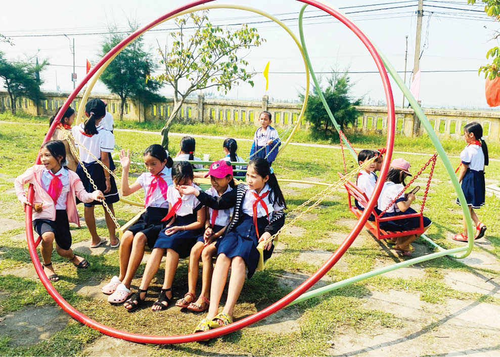 Vì đàn em thân yêu