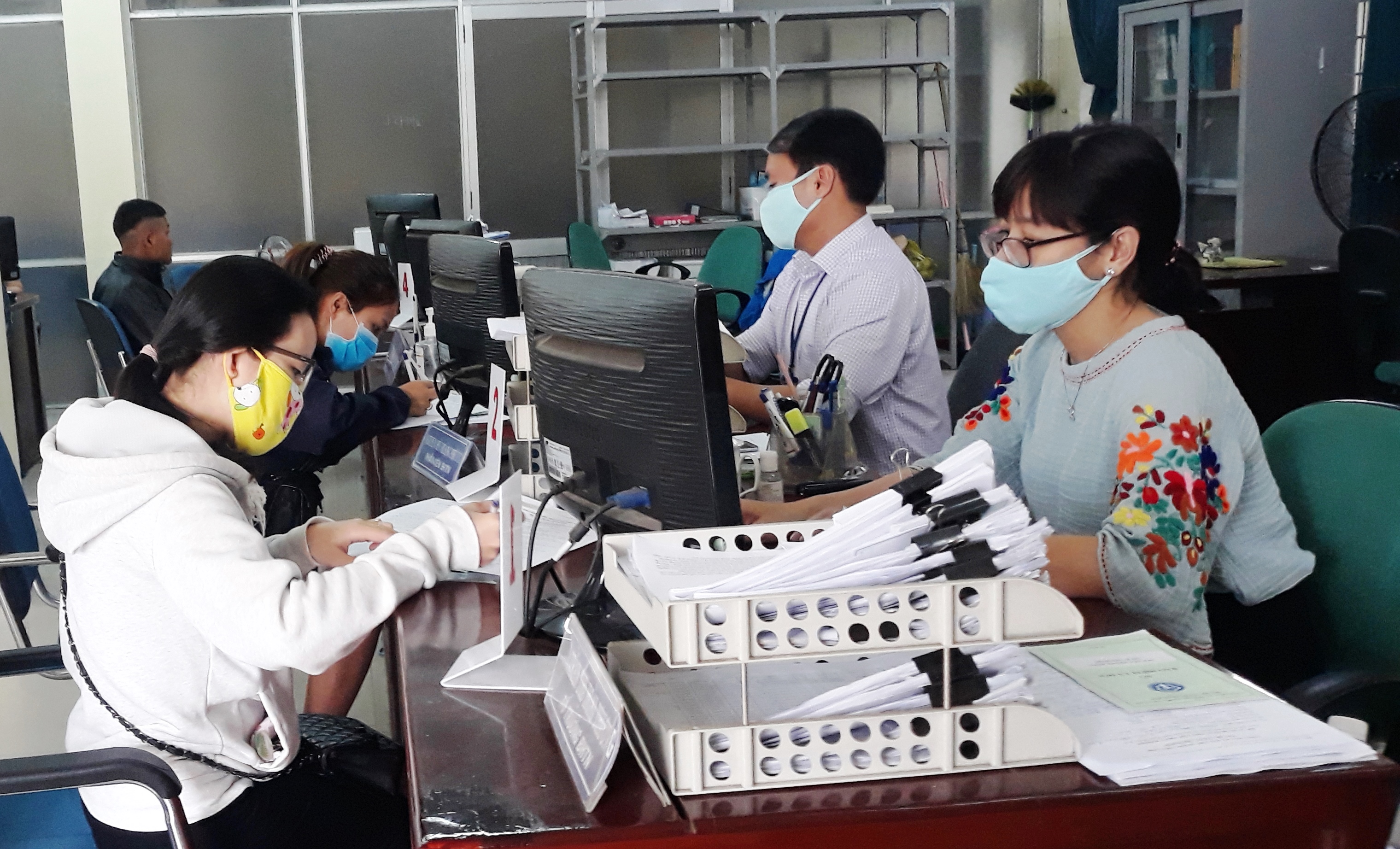 Trên 7,4 tỷ đồng hỗ trợ lao động do ảnh hưởng dịch COVID-19