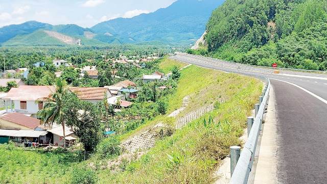 Đề xuất di dời các cơ sở, nhà dân bên Tỉnh lộ 14B