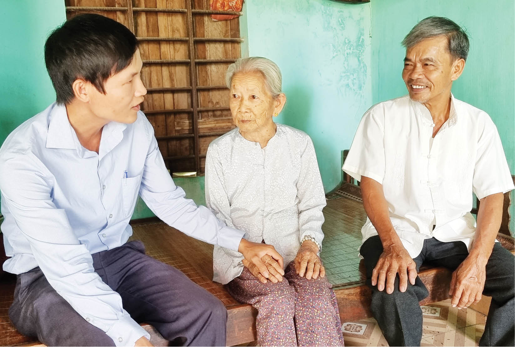 Chung tay tri ân người có công