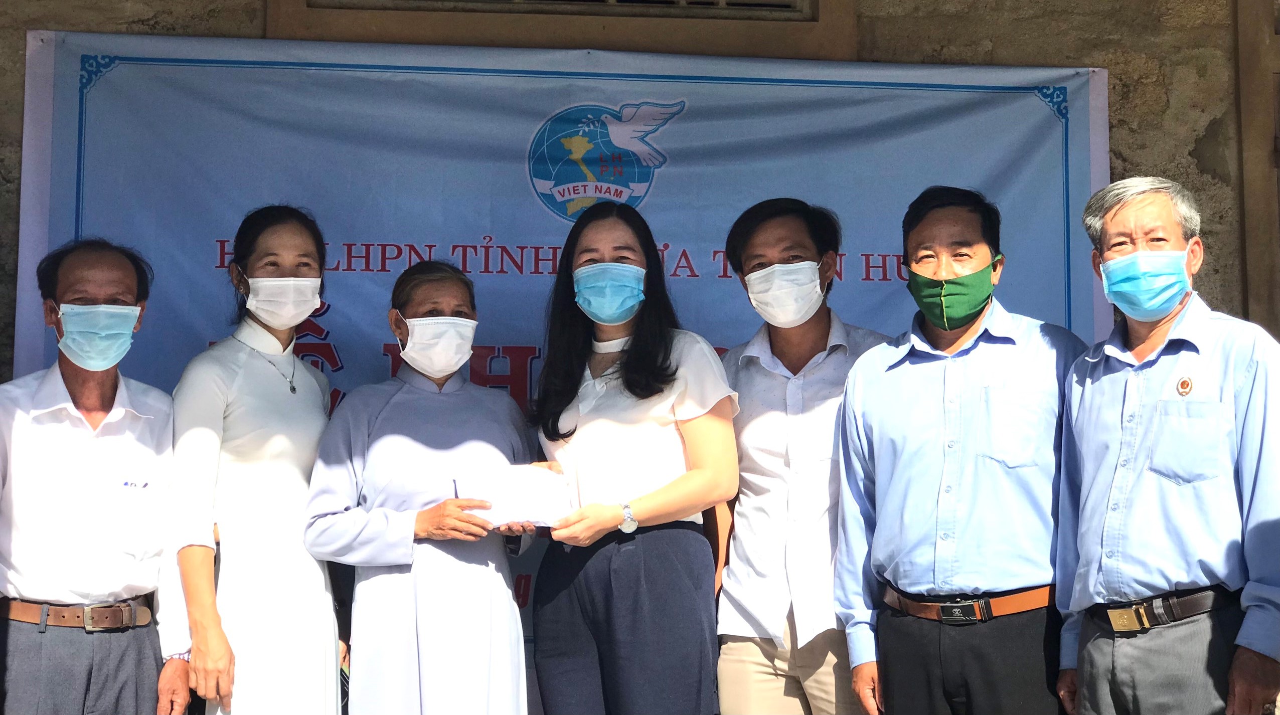 Khởi công 2 “Mái ấm tình thương” cho hội viên phụ nữ thuộc gia đình chính sách