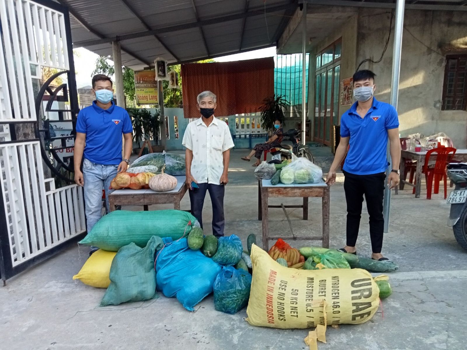 Dỡ bỏ phong tỏa, áp dụng giãn cách xã hội 5 thôn ở Phú Lộc
