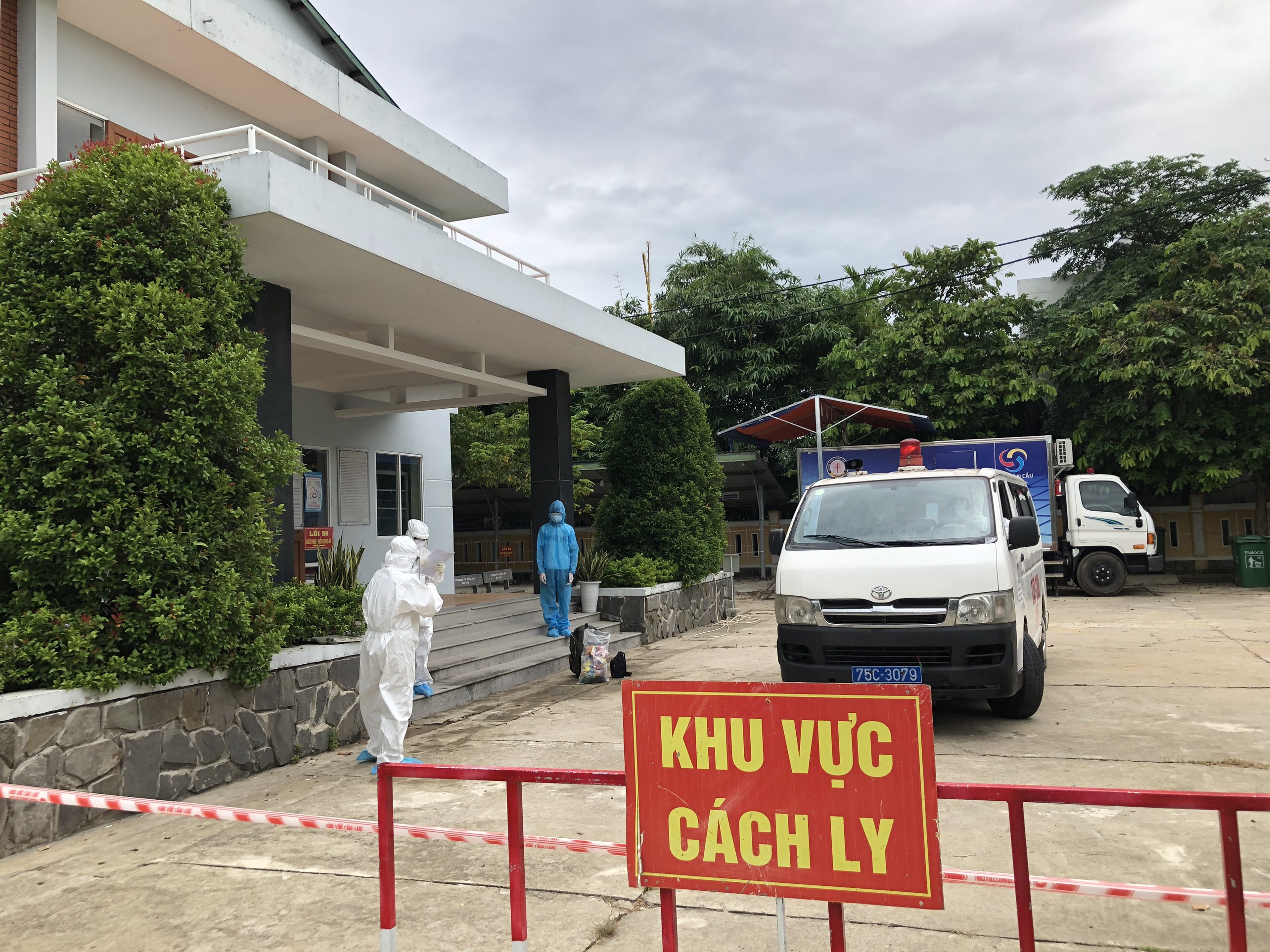 Ghi nhận thêm 6 ca bệnh COVID-19 trong khu cách ly