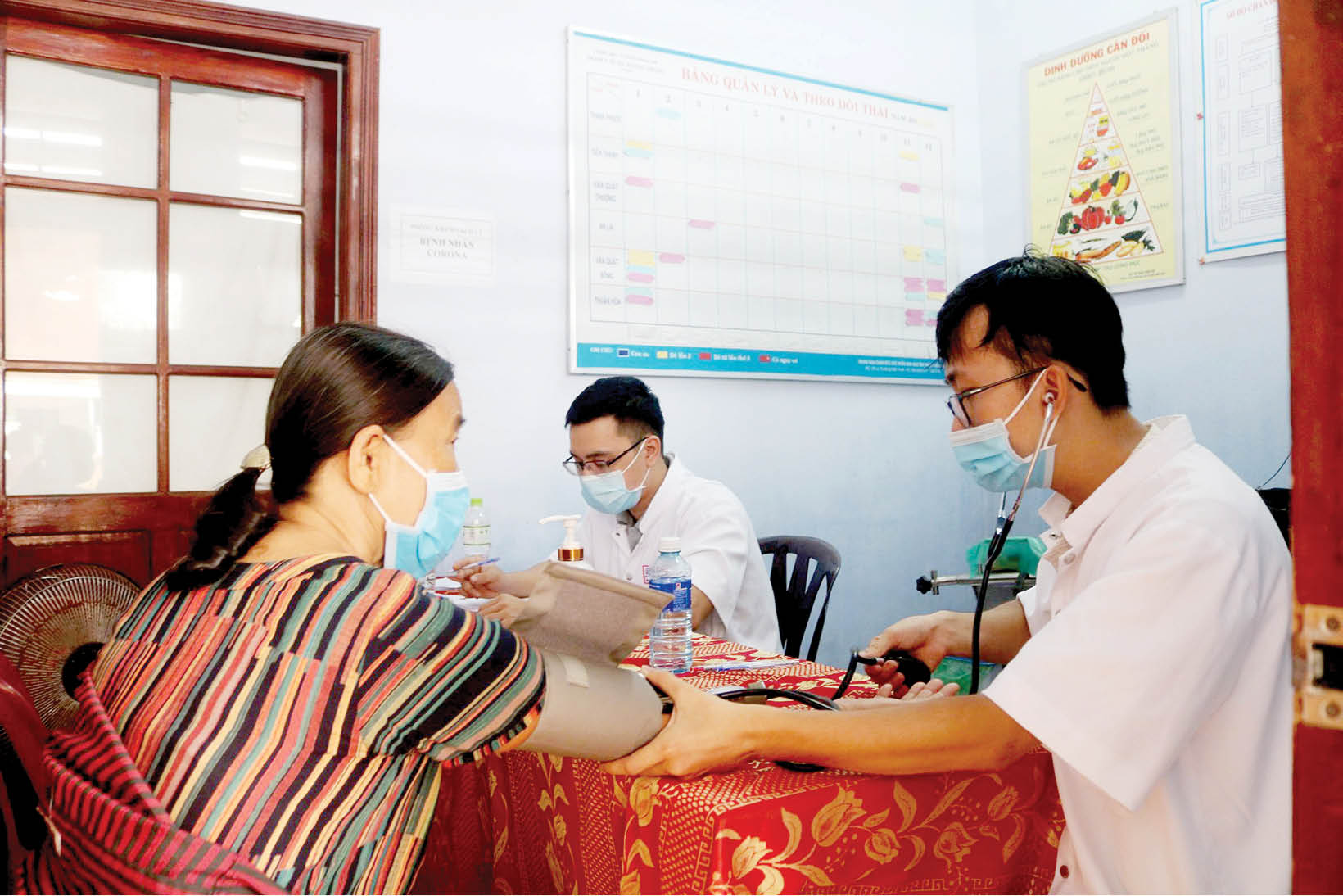 Bao giờ hết vượt quỹ khám, chữa bệnh