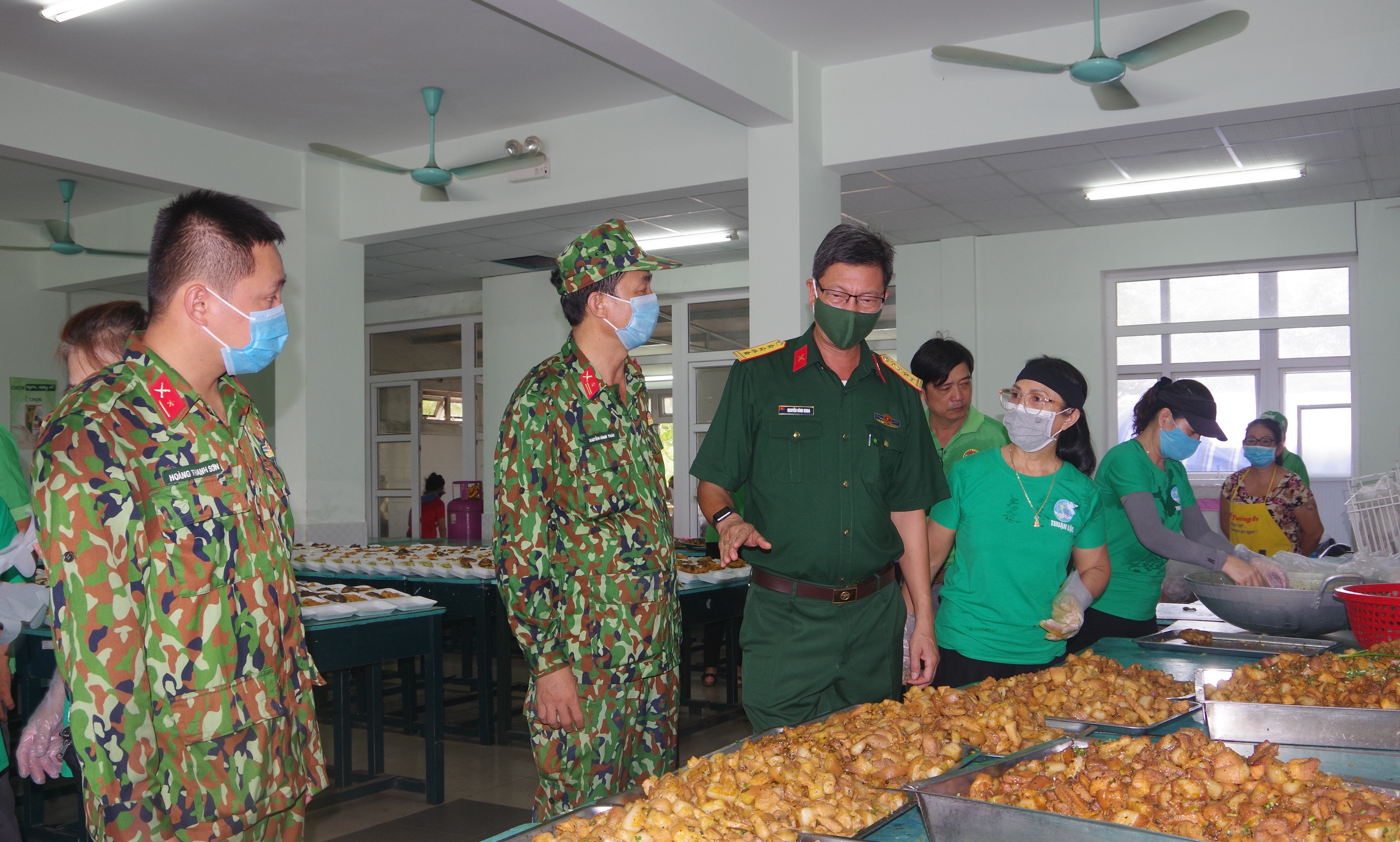 Kiểm tra công tác hậu cần tại các khu cách ly