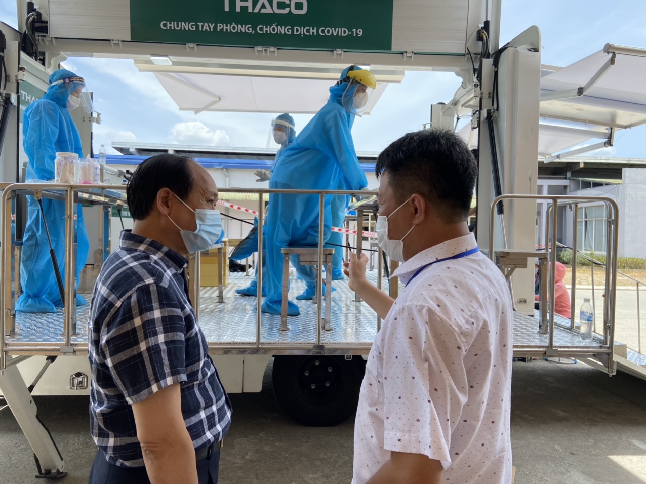 Không tụ tập quá 20 người ngoài phạm vi công sở, trường học, bệnh viện
