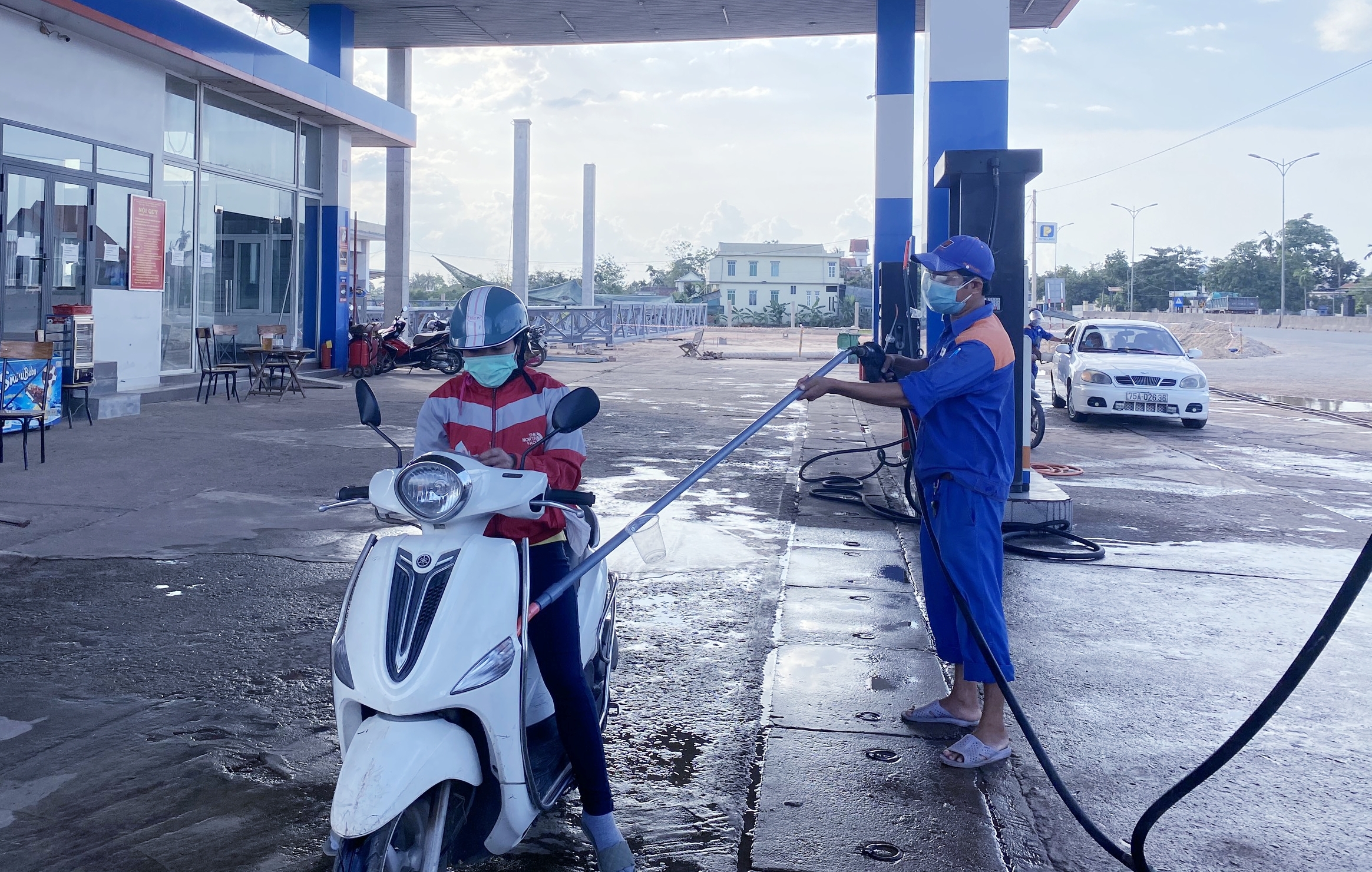Trước 12 8, hoàn tất việc lấy mẫu sàng lọc COVID-19 dọc Quốc lộ 1A