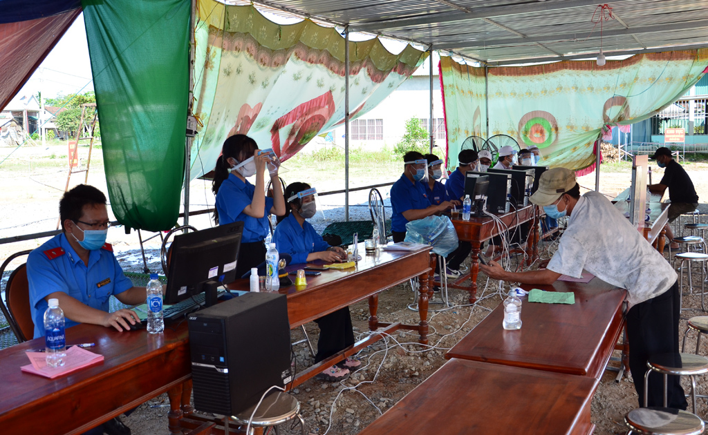 Xử phạt 15 triệu đồng 2 trường hợp trốn tránh cách ly y tế