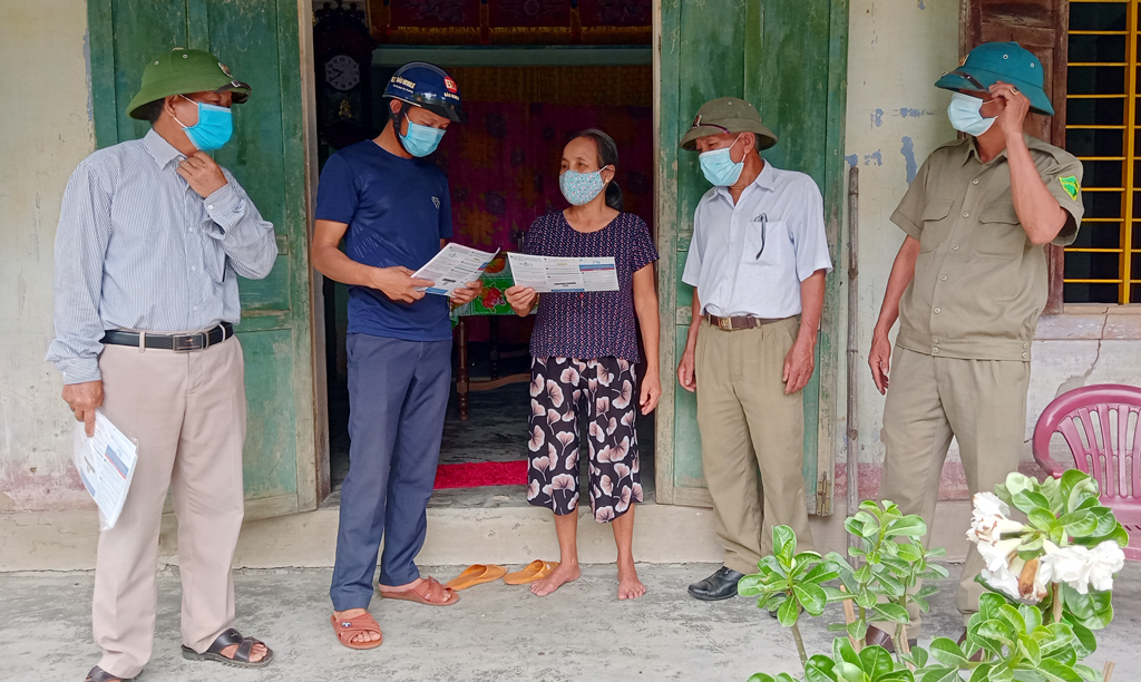 Tổ cộng đồng - cầu nối chống dịch