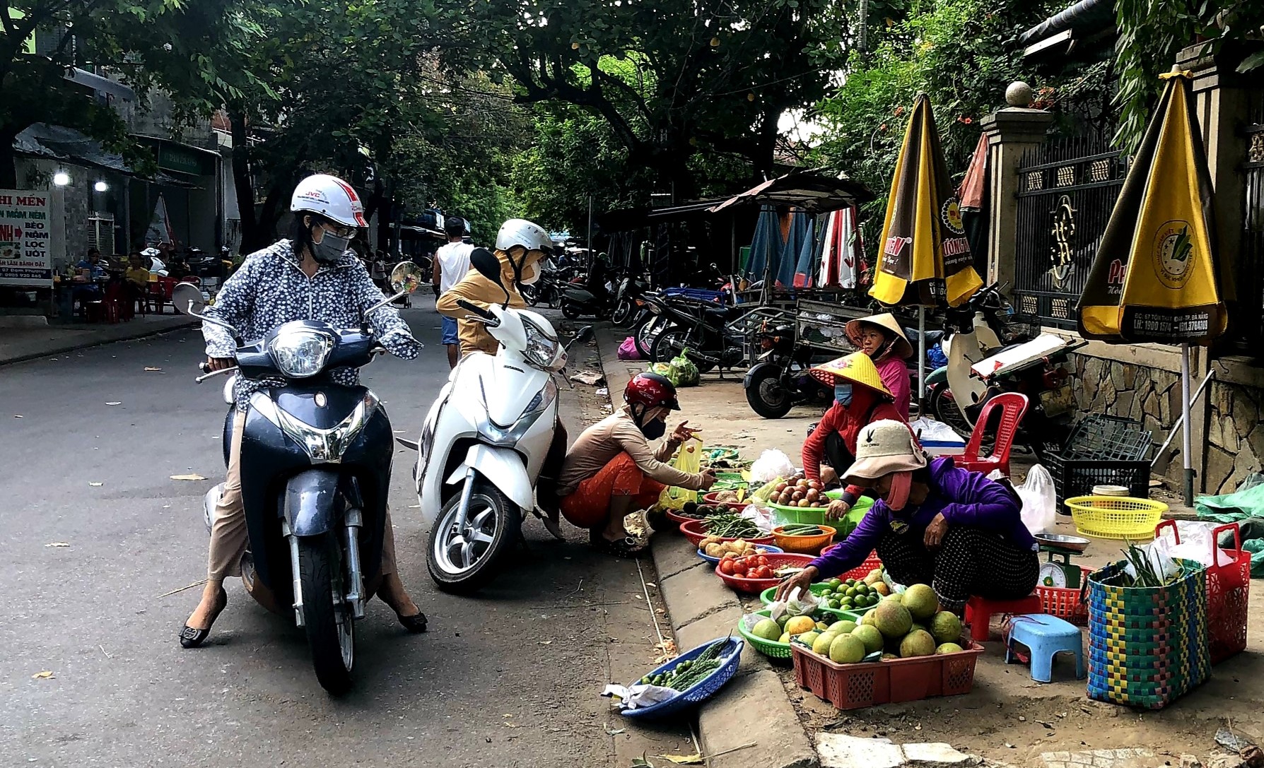 Có đúng là thu nhập của người dân giảm ít