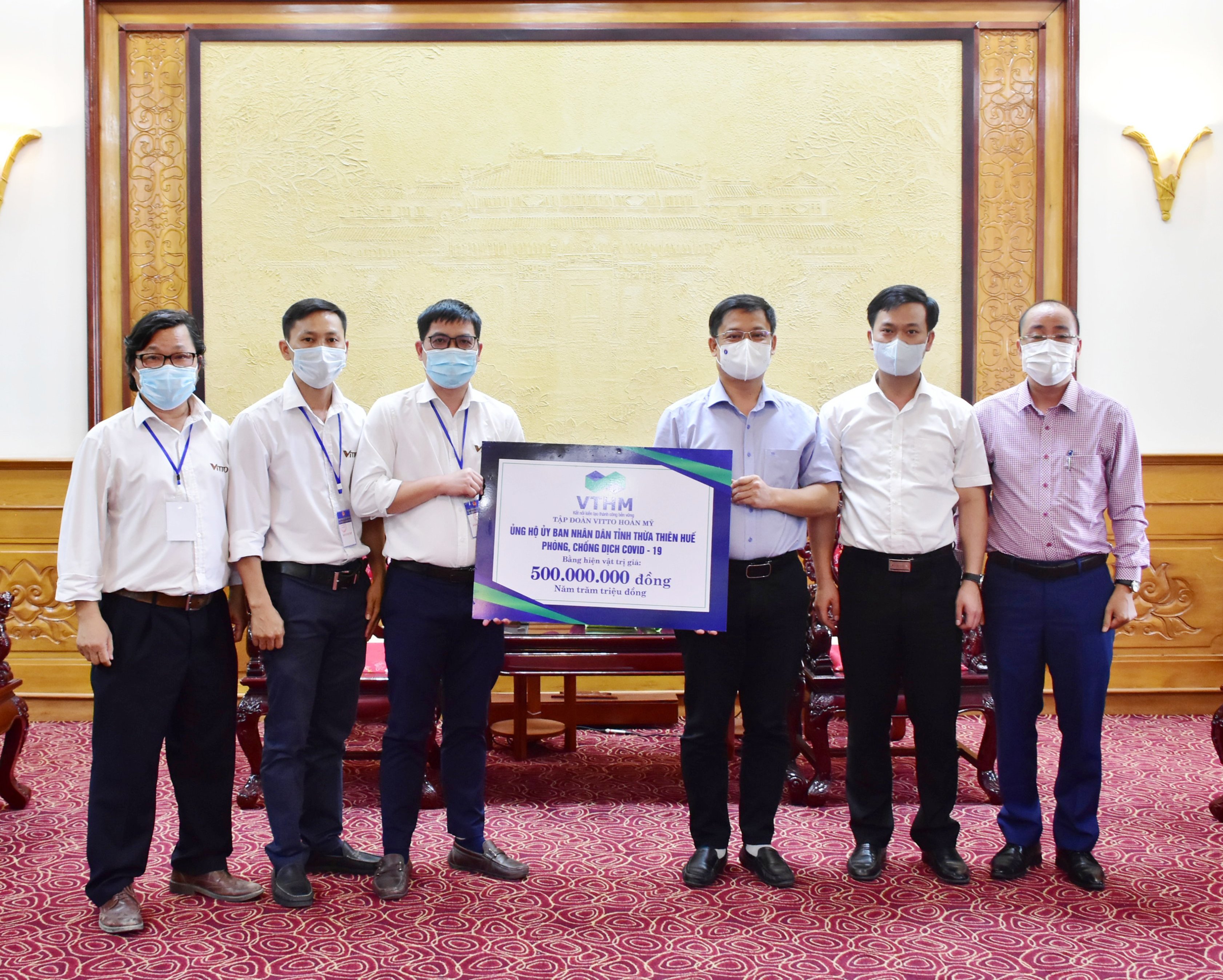 Tập đoàn VITTO Hoàn Mỹ ủng hộ quỹ phòng chống dịch COVID-19 tỉnh 500 triệu đồng