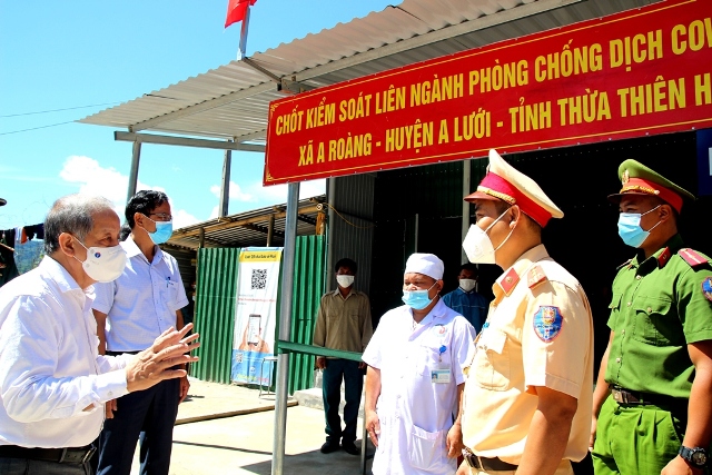Kêu gọi người dân nâng cao ý thức bảo vệ mình, người thân và cộng đồng