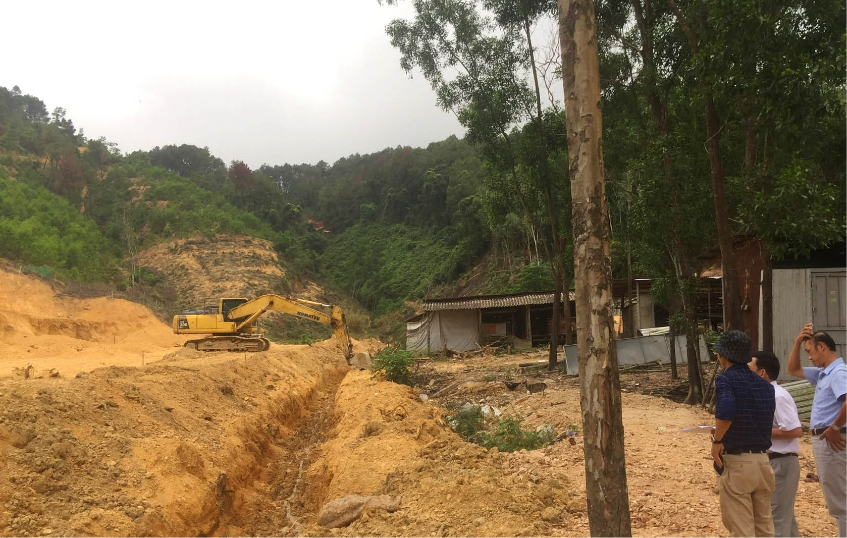 Tranh chấp đất ở Hố Chàng Nhờ tòa phân định